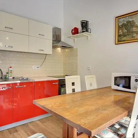 House Gorazd Nyaraló