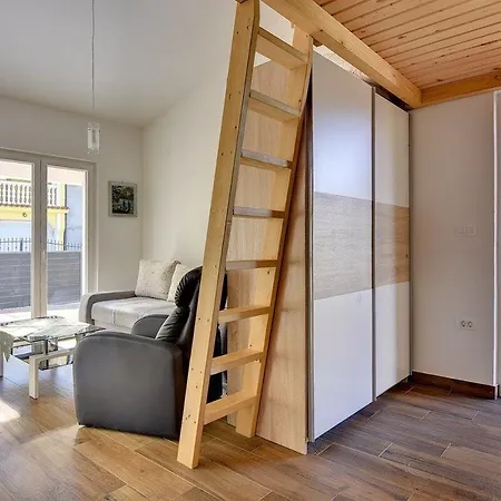 House Gorazd Medulin